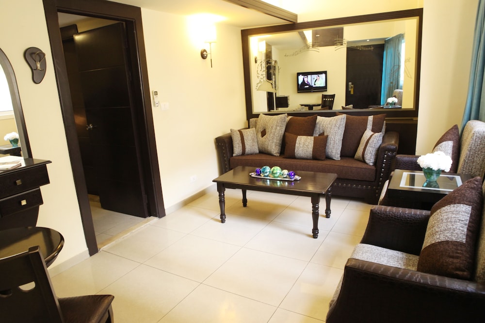 Mozart Hotel Beirut 32/39