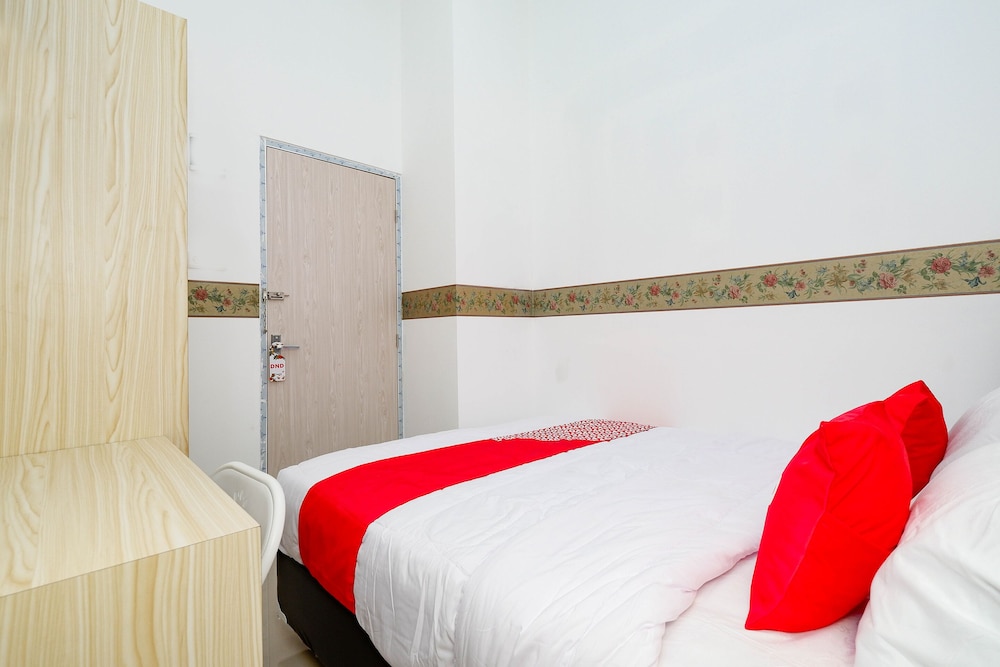 OYO 2782 Puspa Residence 27/48