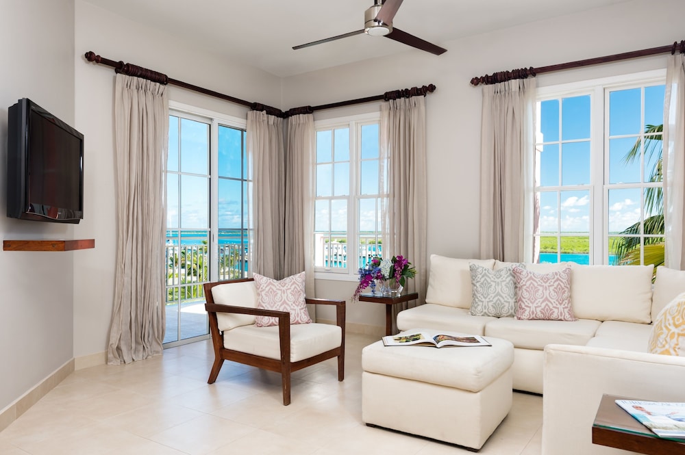 Blue Haven Resort 25/48