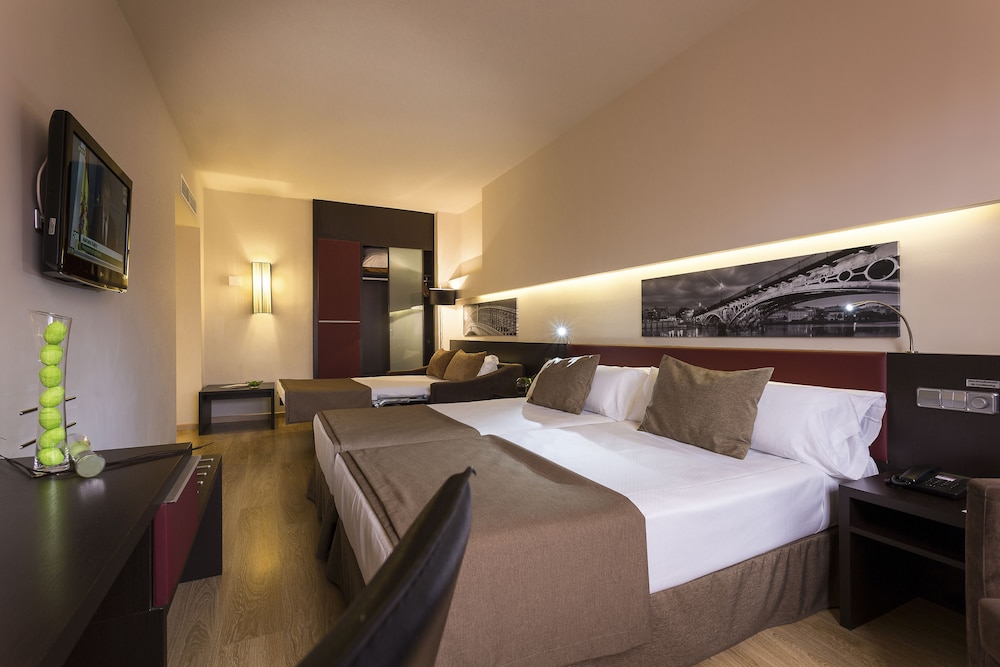 Only YOU Hotel Sevilla 14/49