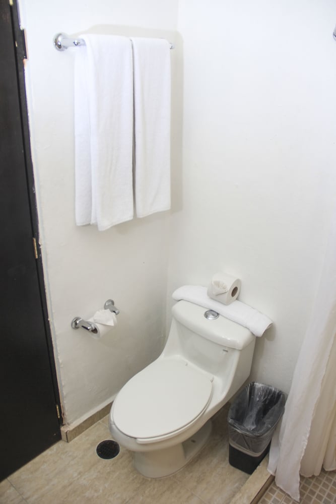 Calypso Cancun Hotel، كانكون 66/67