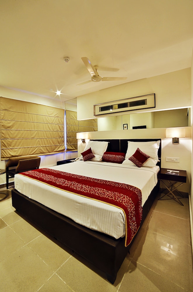 Royal, Suite, King Bed