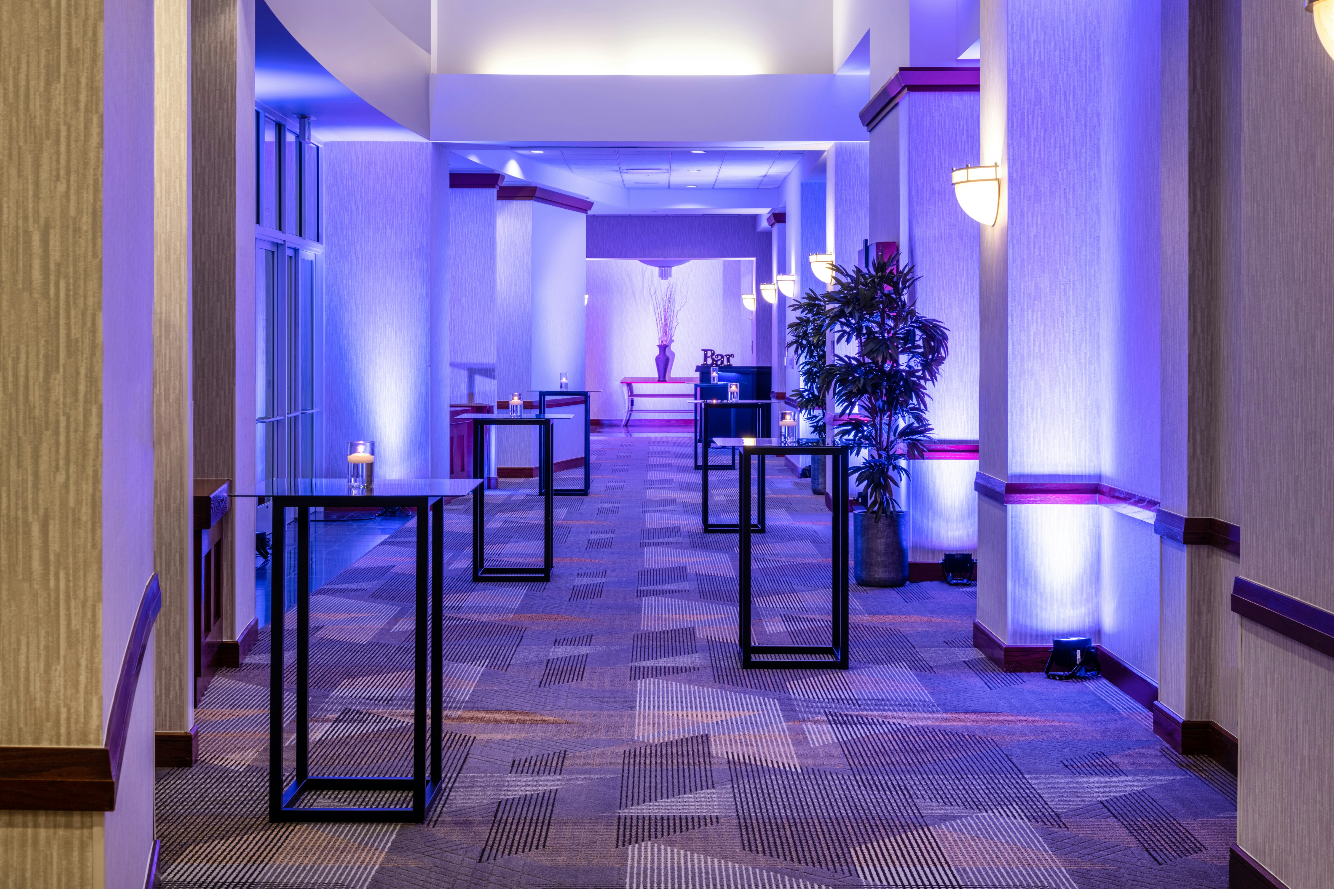 Embassy Suites by Hilton Portland Airport 33/66