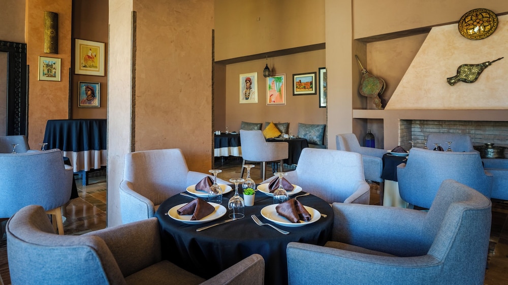 Zalagh Kasbah Hotel and Spa 30/50