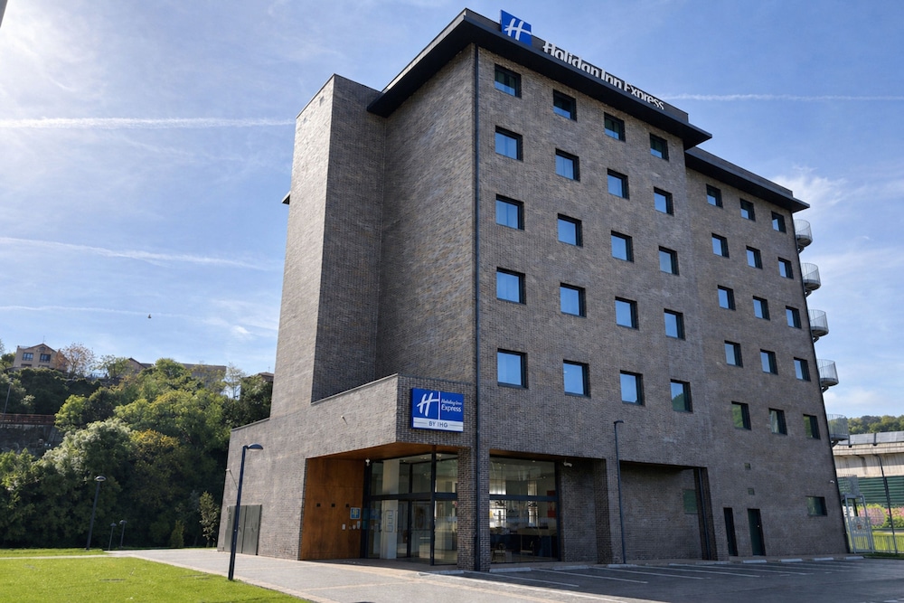 Holiday Inn Express San Sebastian Errenteria By Ihg 1/47