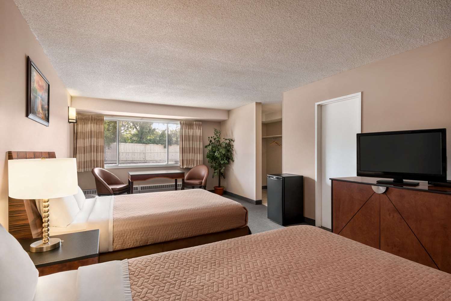 Travelodge by Wyndham Swift Current 18/53