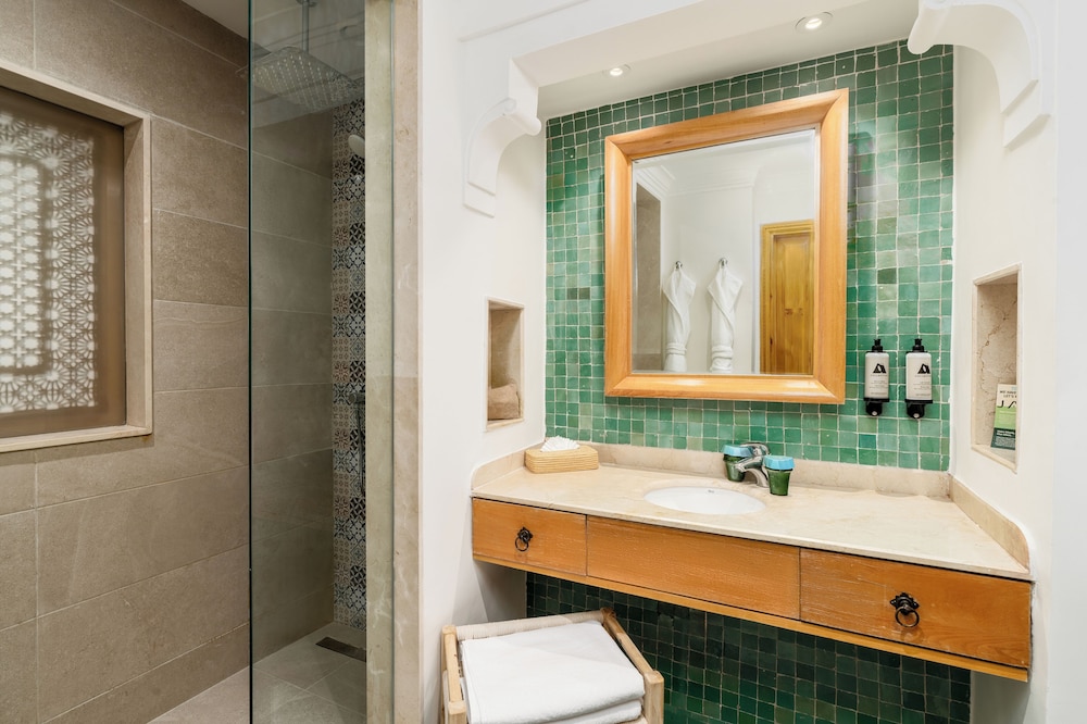 PRESIDENTIAL, SUITE, MOUNTAIN VIEW, POOL VIEW