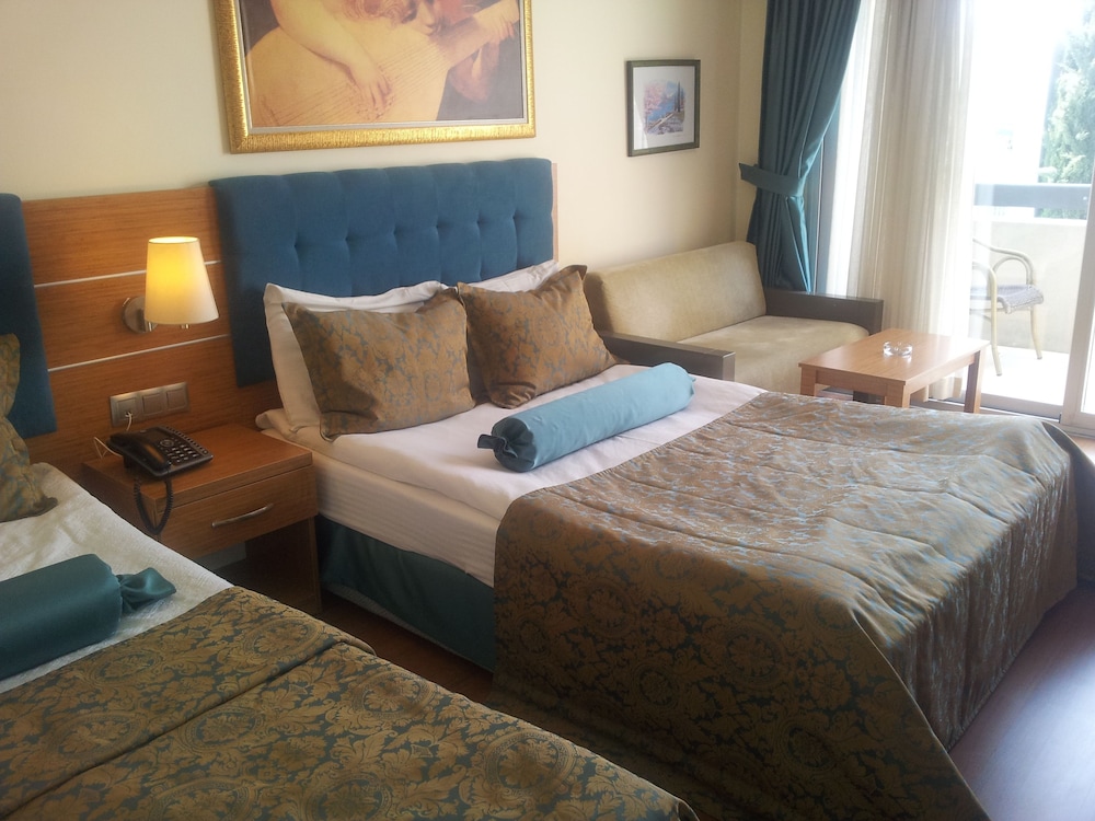 Ambrosia Hotel Beach & Spa 17/70