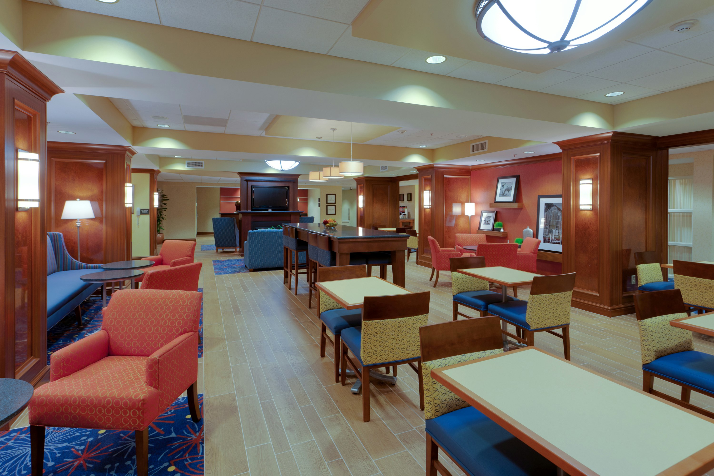 Hampton Inn Warrenton 40/52