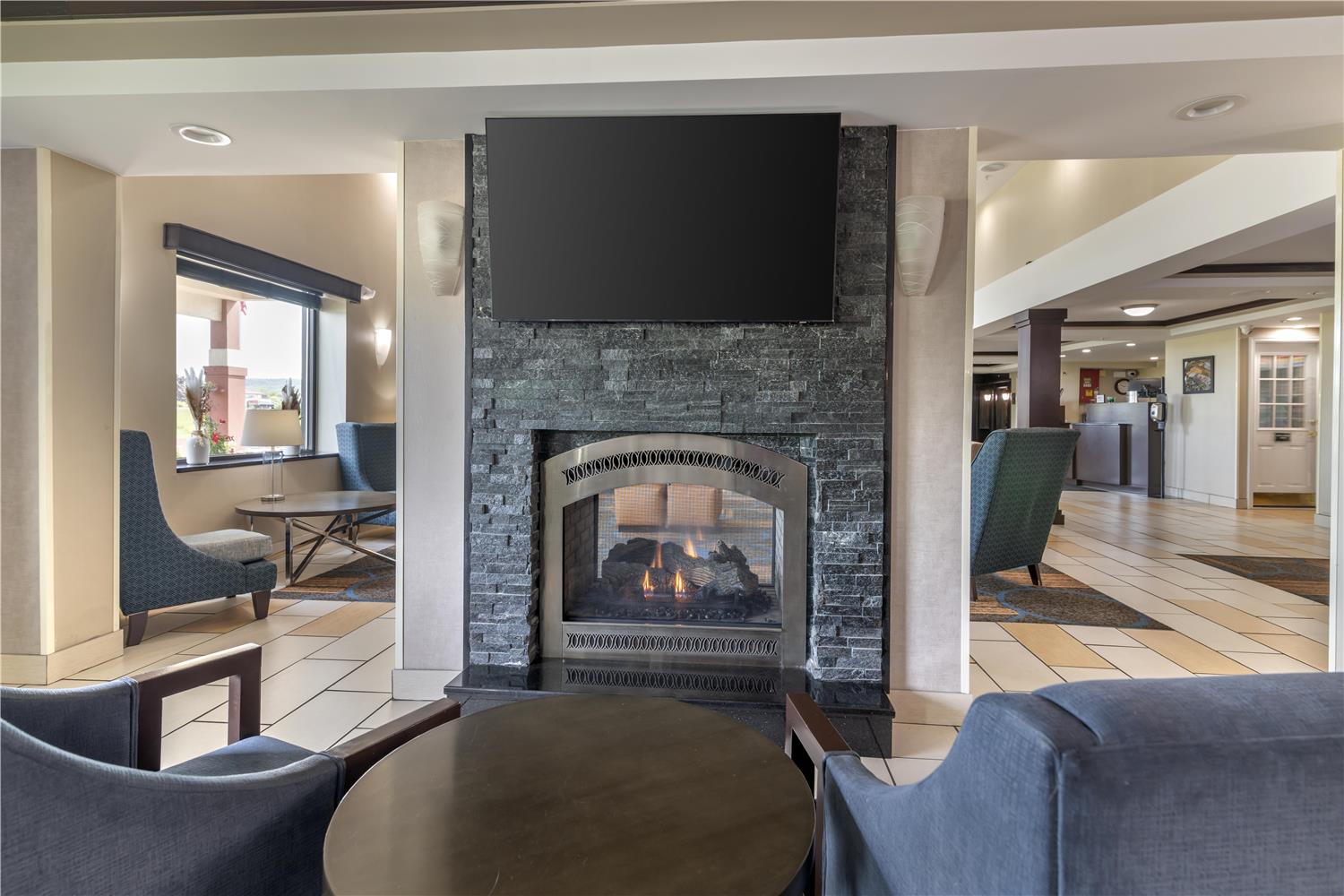 Best Western Plus Keene Hotel 56/63