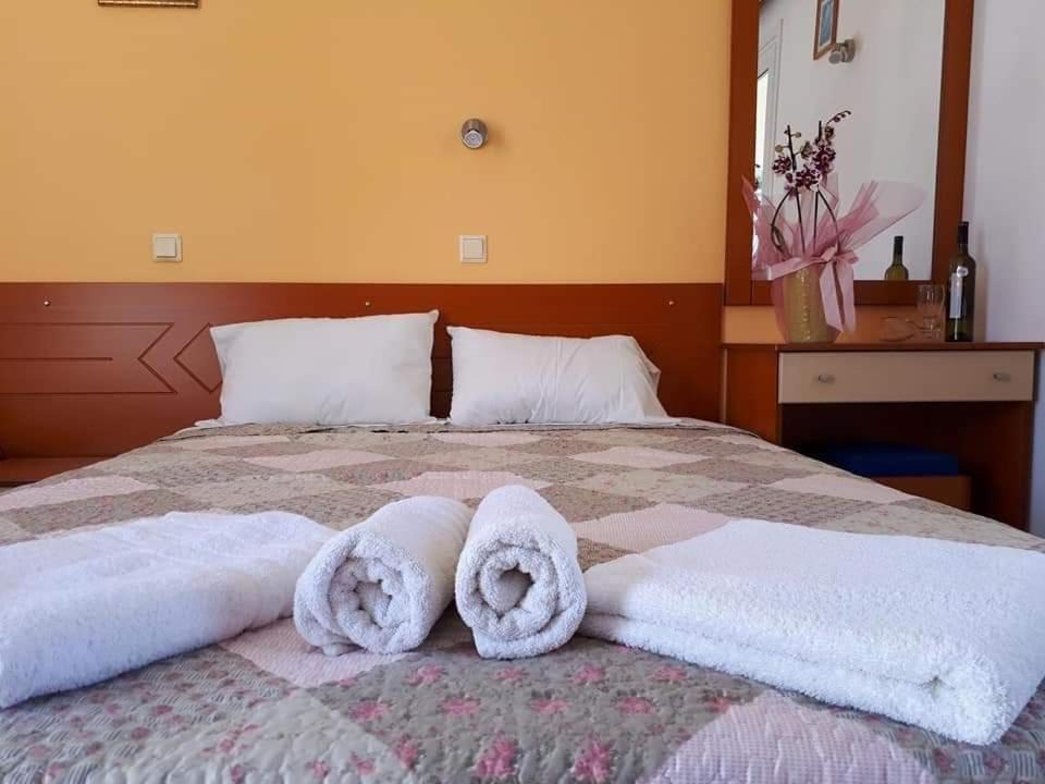 Room at Chrysanthi Studios Apartments Pefkos, Pefkos