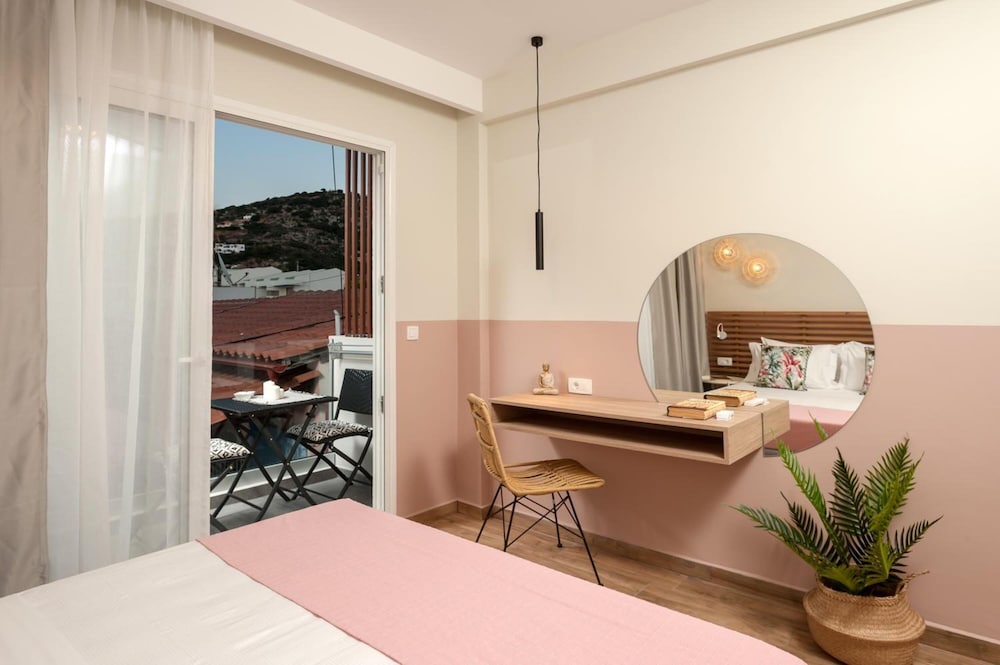 Kastro Beach Apartments 36/50