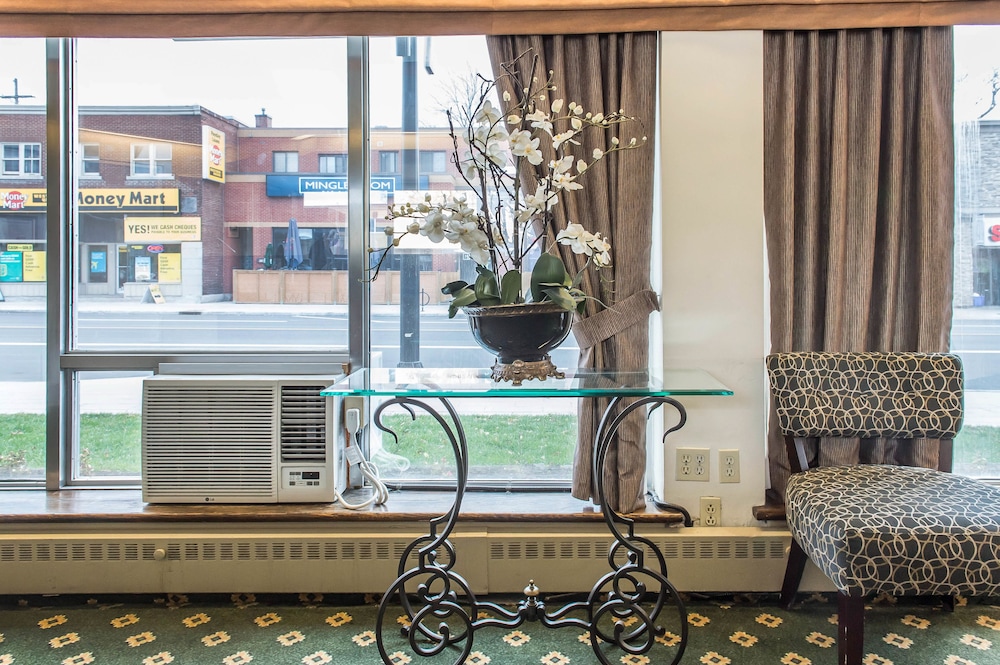 Econo Lodge Downtown Ottawa 47/50