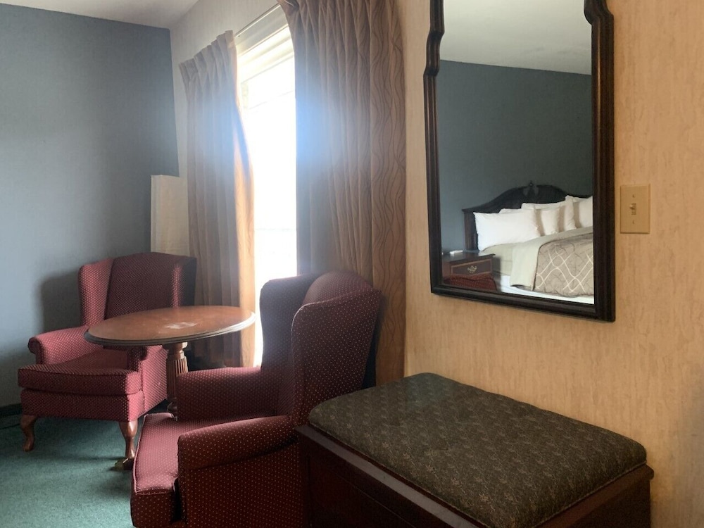 Bancroft Inn and Suites 22/39