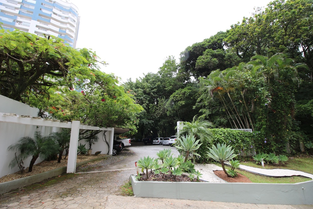 Hotel do Bosque 40/46