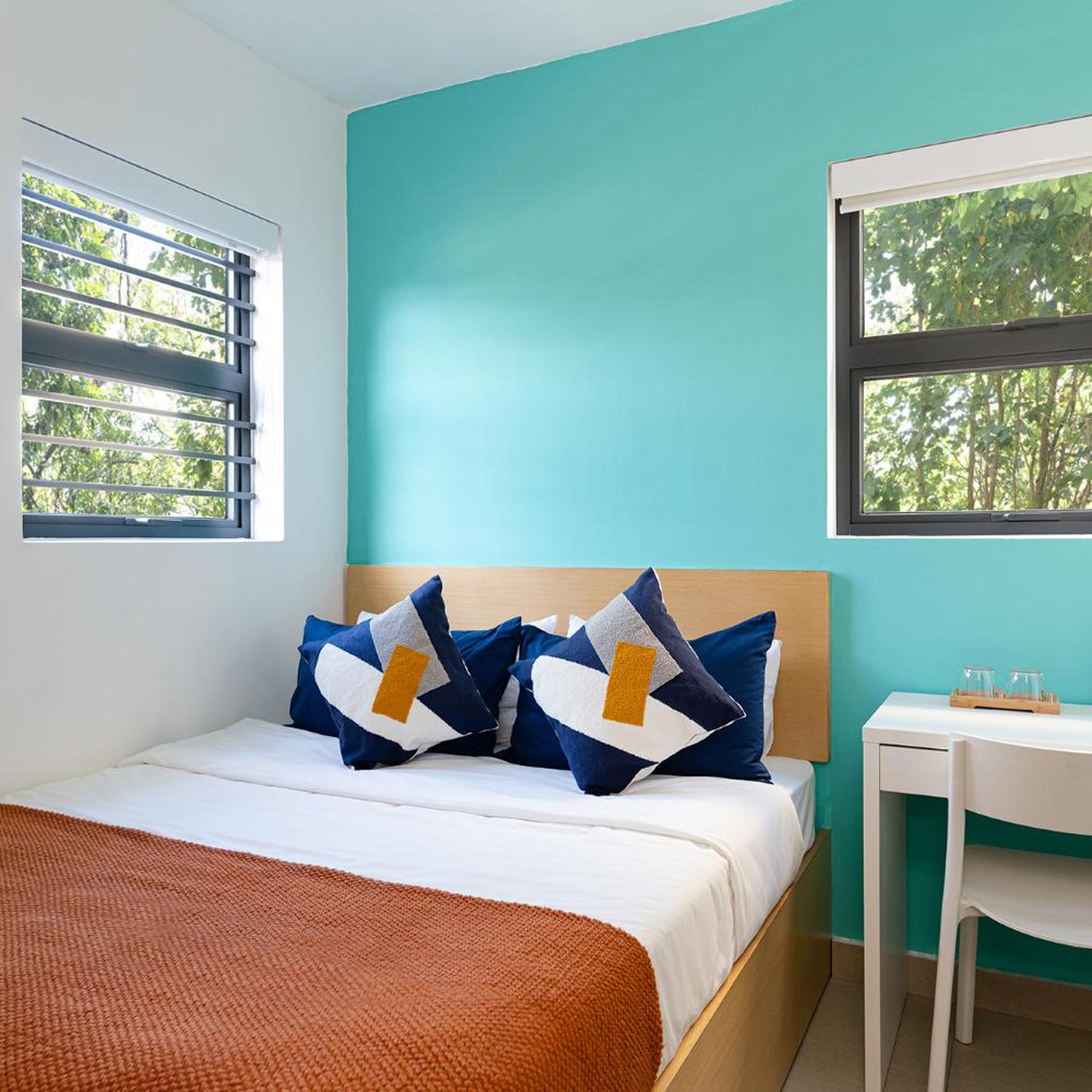 Solar Villas 3/18