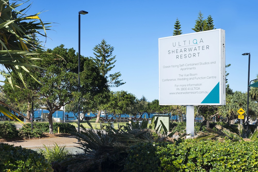 ULTIQA Shearwater Resort 67/73