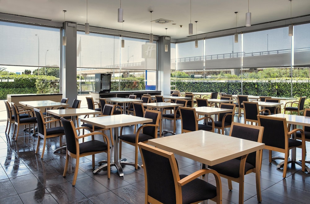 Holiday Inn Express Malaga Airport 35/43