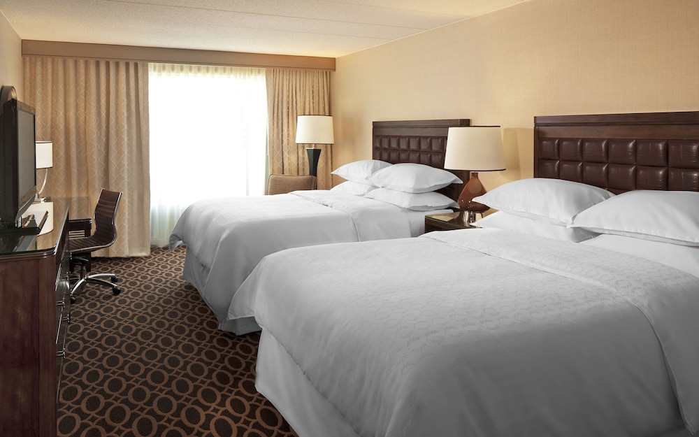 Sheraton Ann Arbor Hotel 9/65