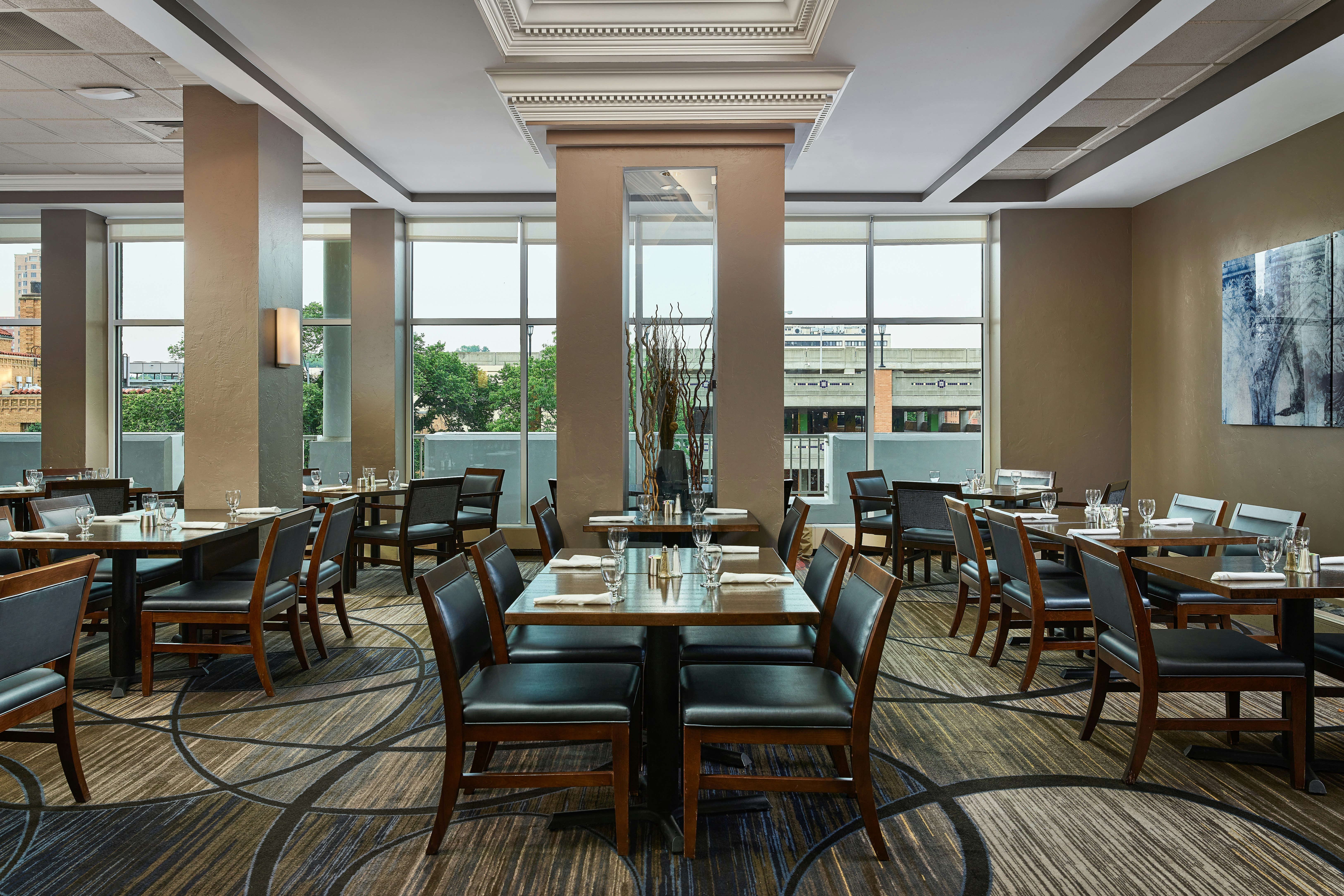 Hilton Kansas City Country Club Plaza 31/50