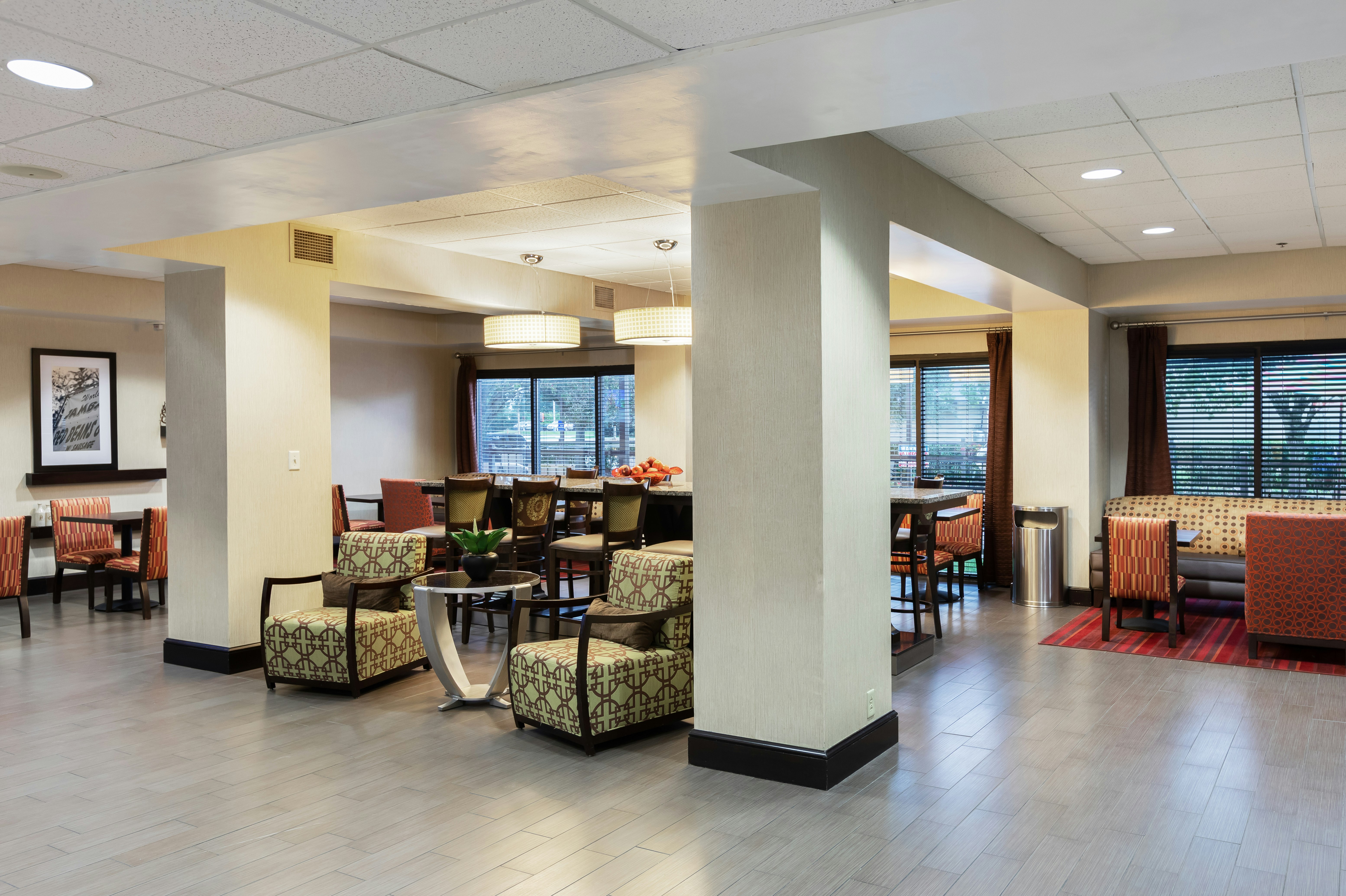 Hampton Inn Houma 14/25