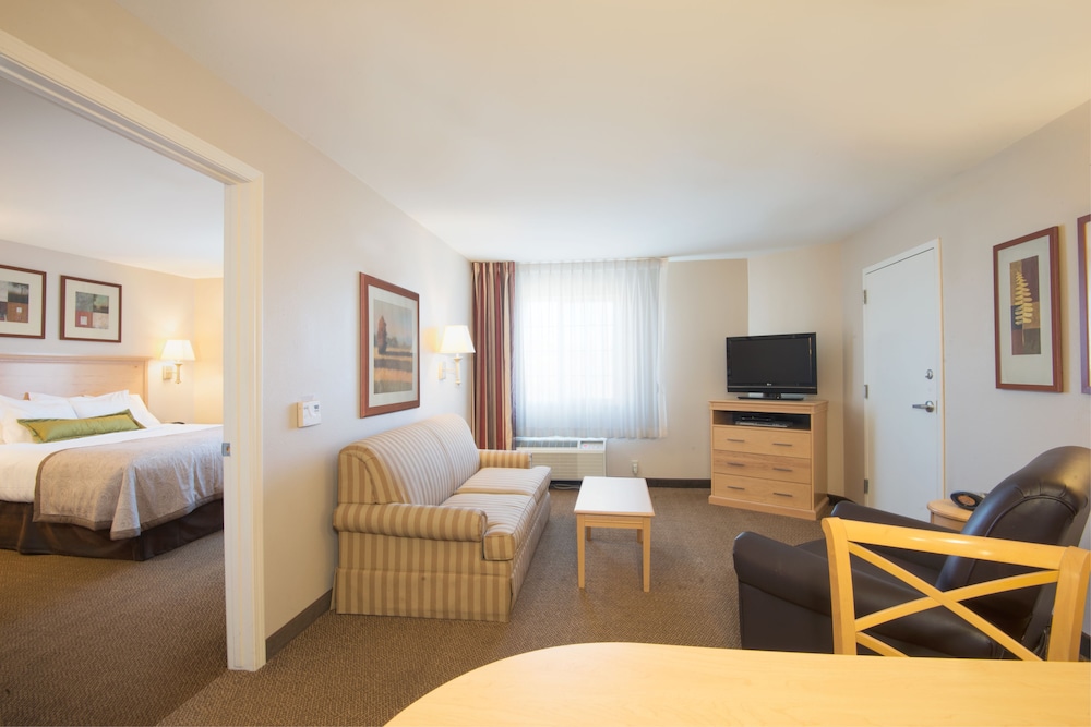 Candlewood Suites Sheridan 43/77