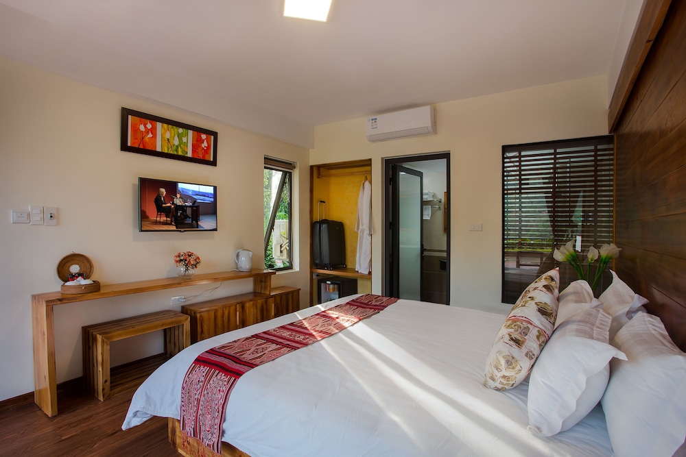 Sapa Village Hotel 33/68