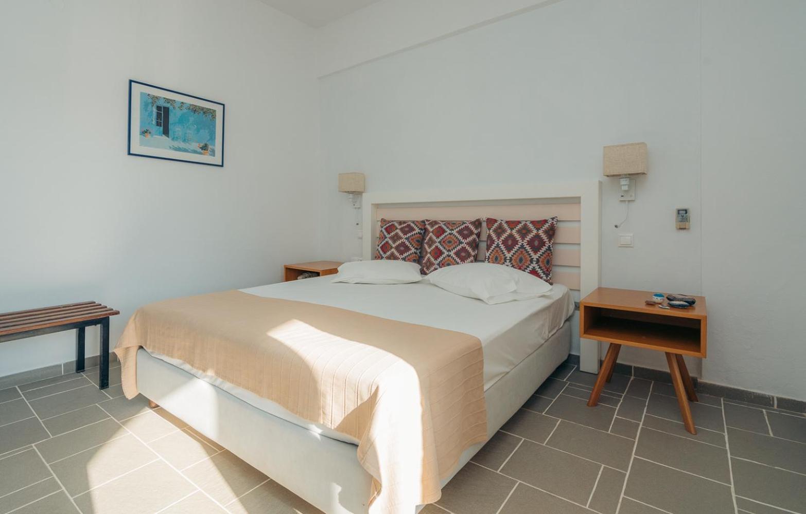 Aeolos Apartments 22/60