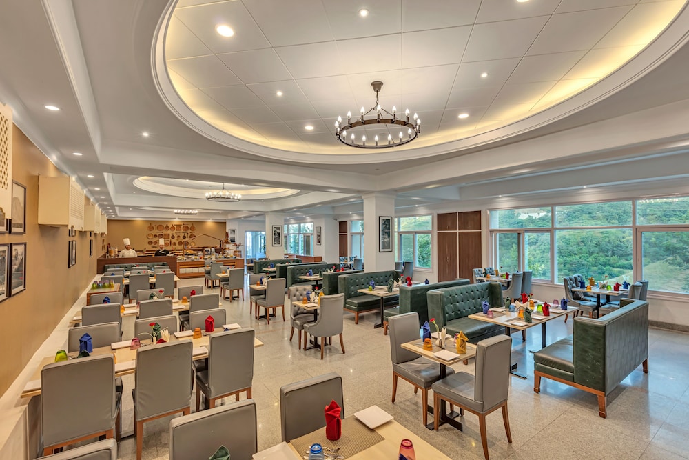 Club Mahindra Kandaghat 31/62