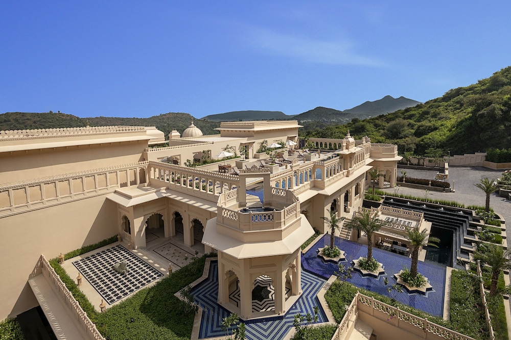 Aurika Udaipur - Luxury by Lemon Tree Hotels 5/50