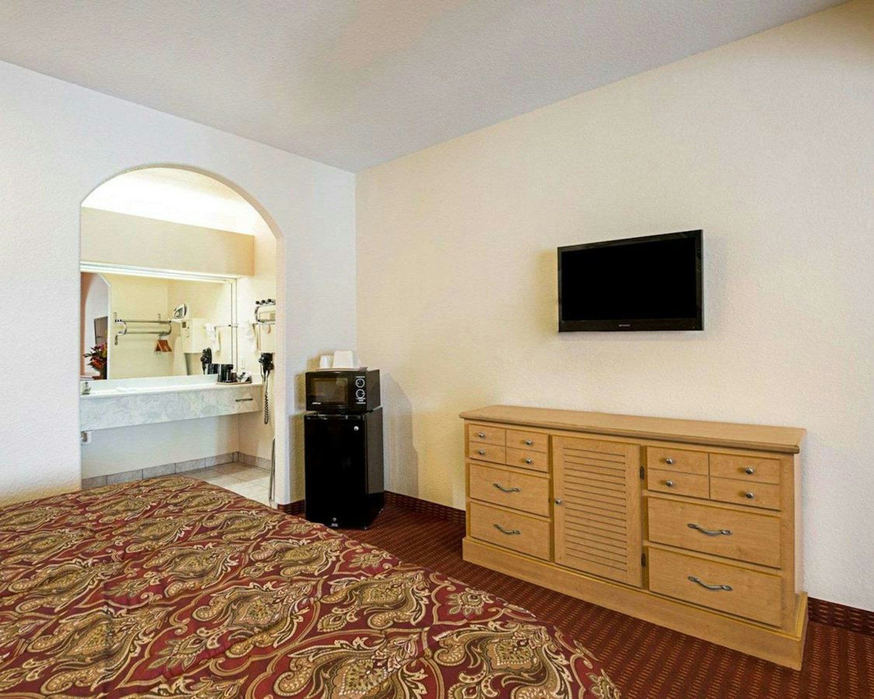 Scottish Inn & Suites IAH West 10/10
