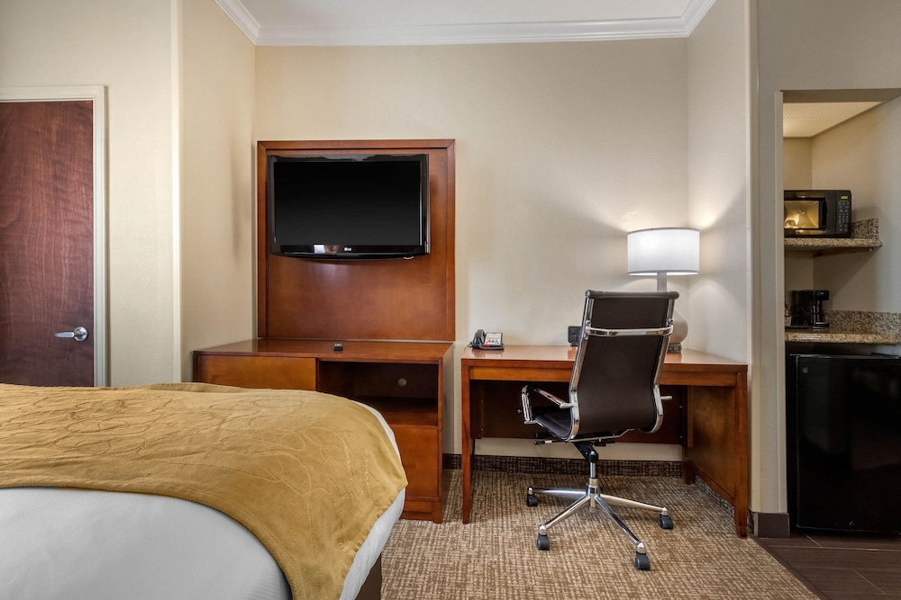 Comfort Suites Corpus Christi Central 31/34