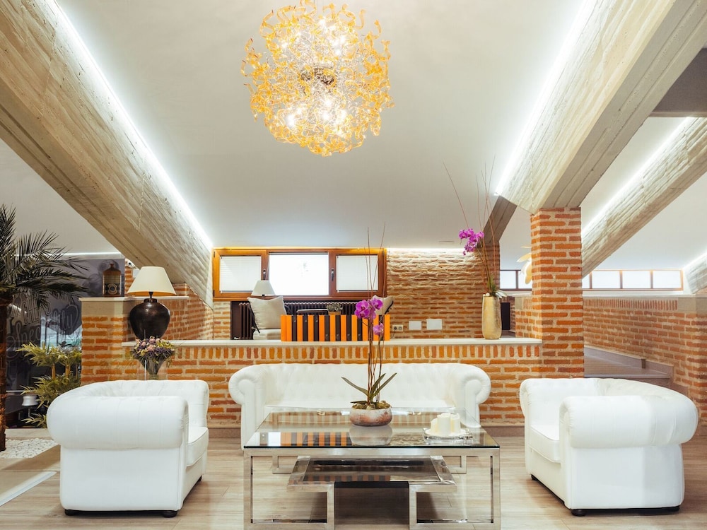 El Montico Hotel 13/33