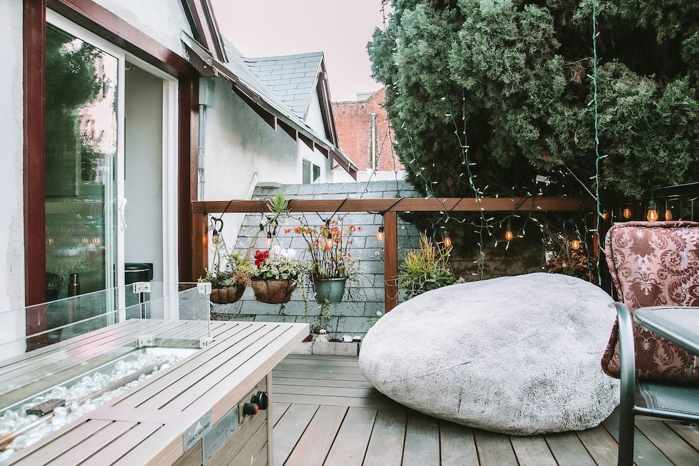 The Rumi Hostel 30/50