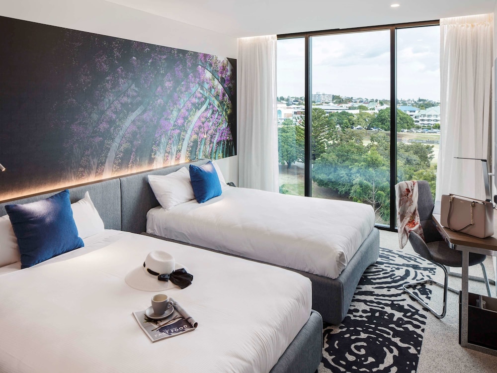 N ROOM, STANDARD, DOUBLE BED