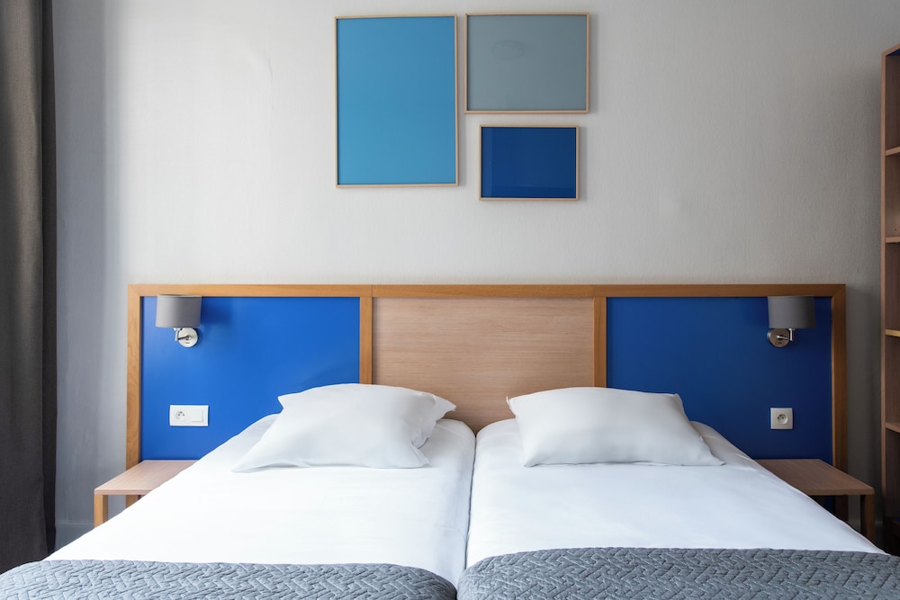 Est Hotel 8/52