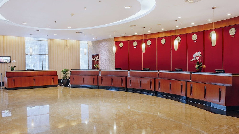 Lobby at Lumire Hotel And Convention Centre, JAKARTA