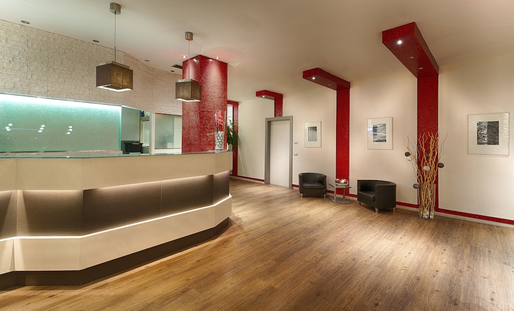 Lobby at Raganelli Hotel, ROME