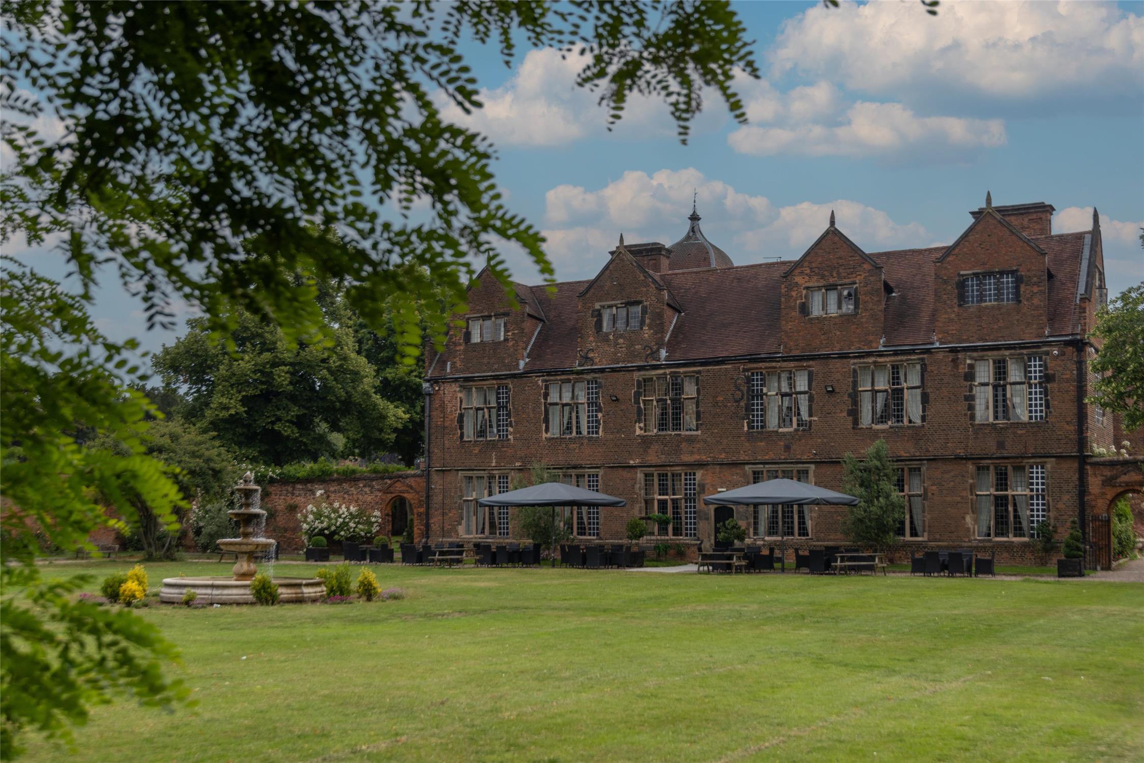 Castle Bromwich Hall Hotel, BW Signature Collection 70/70