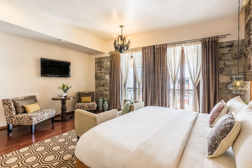 Edelmira Hotel Boutique 37/56
