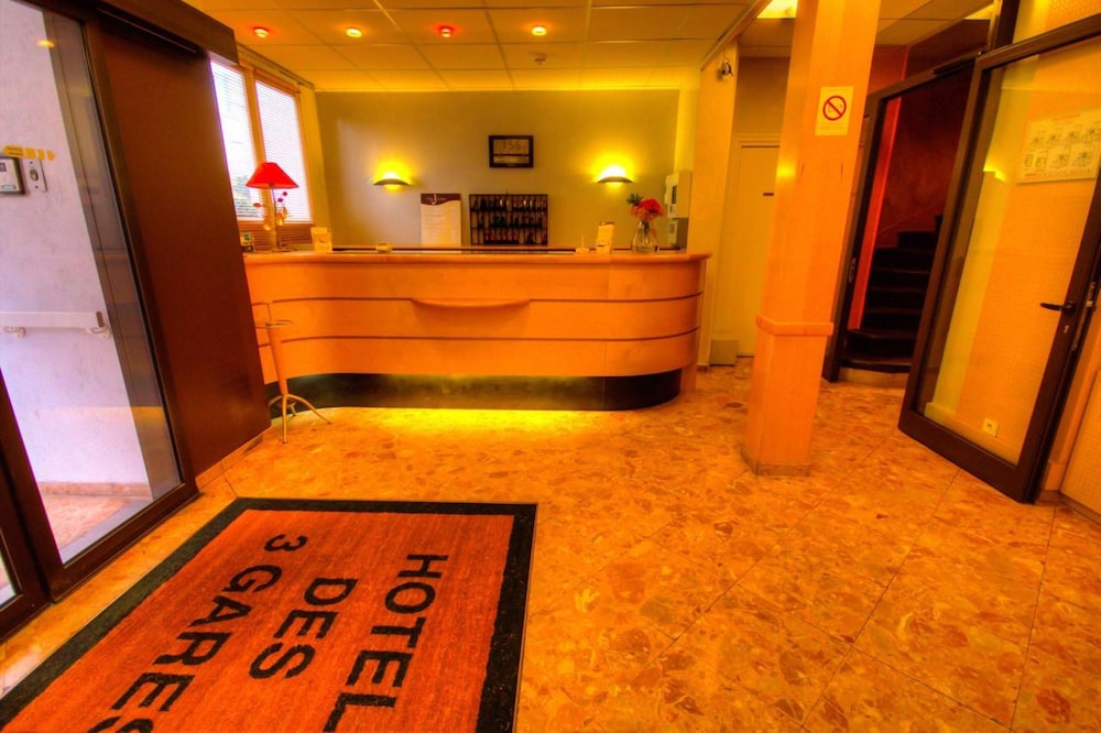 Hotel Des Trois Gares 31/48