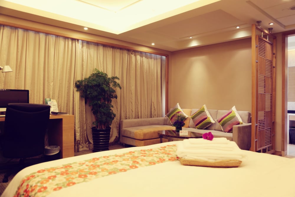 Seaview Gleetour Hotel 18/28