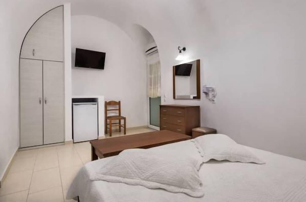 Leta Santorini 7/50