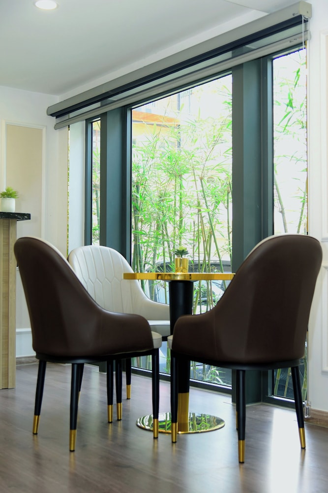 Hera Luxury Hotel 37/50