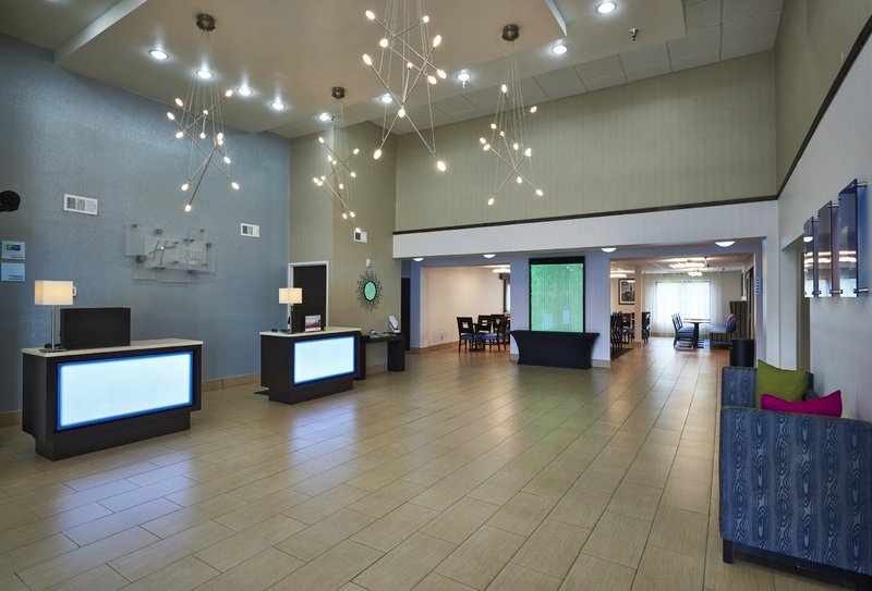 Holiday Inn Express Suites Birmingham South Pelham 4/52