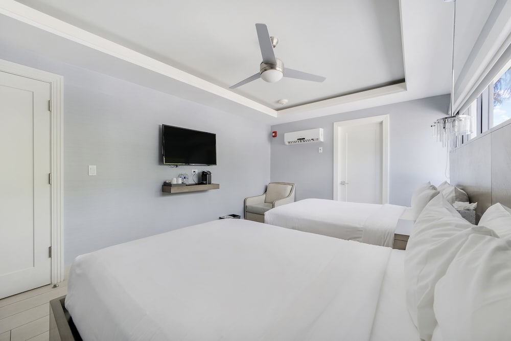 Elita Hotel 25/60