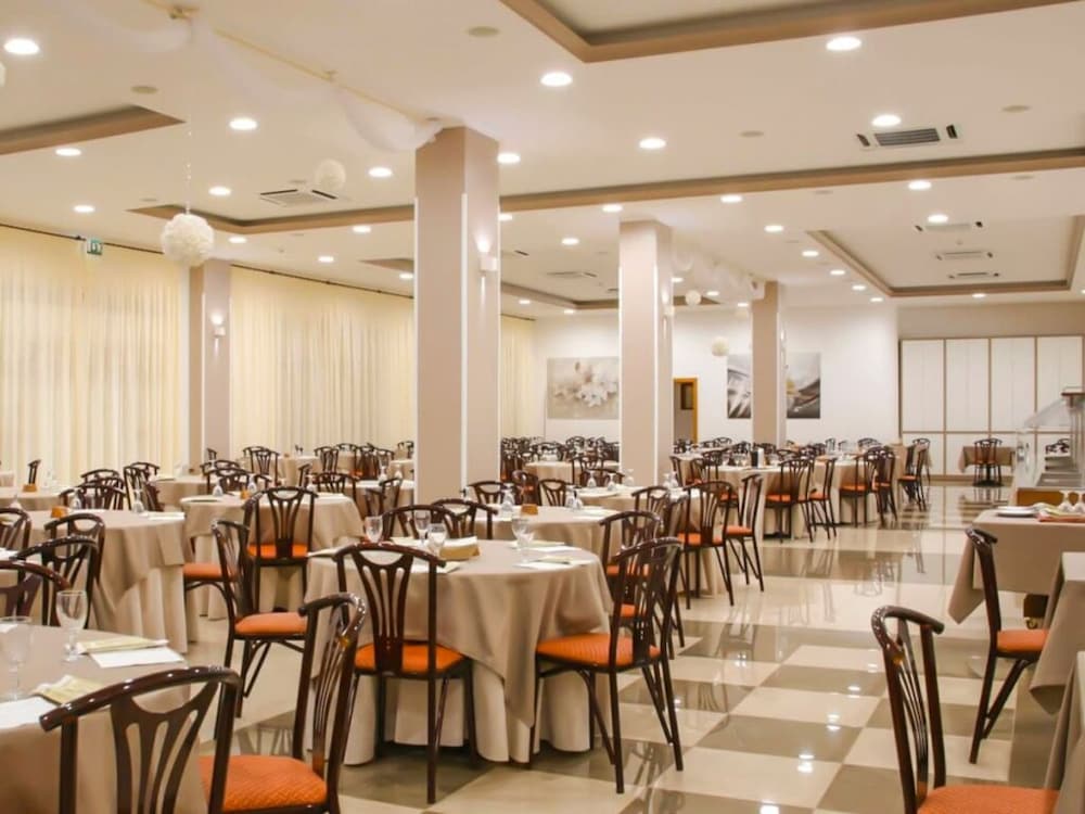 VILLAGGIO SAN ANTONIO 33/50