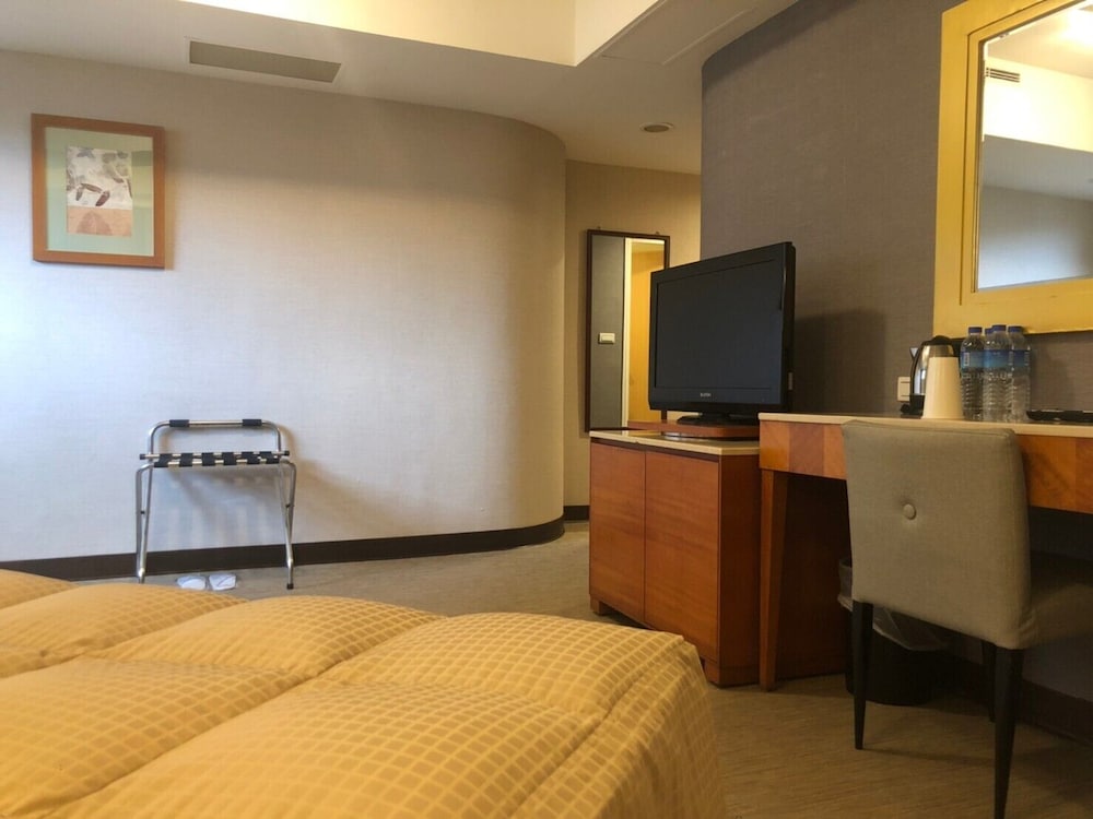 Doitsu Hotel 37/48