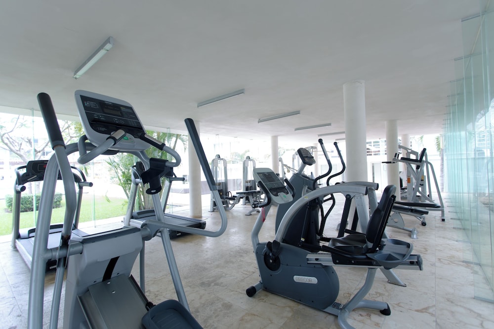 Magia Beachside Condo 23/47