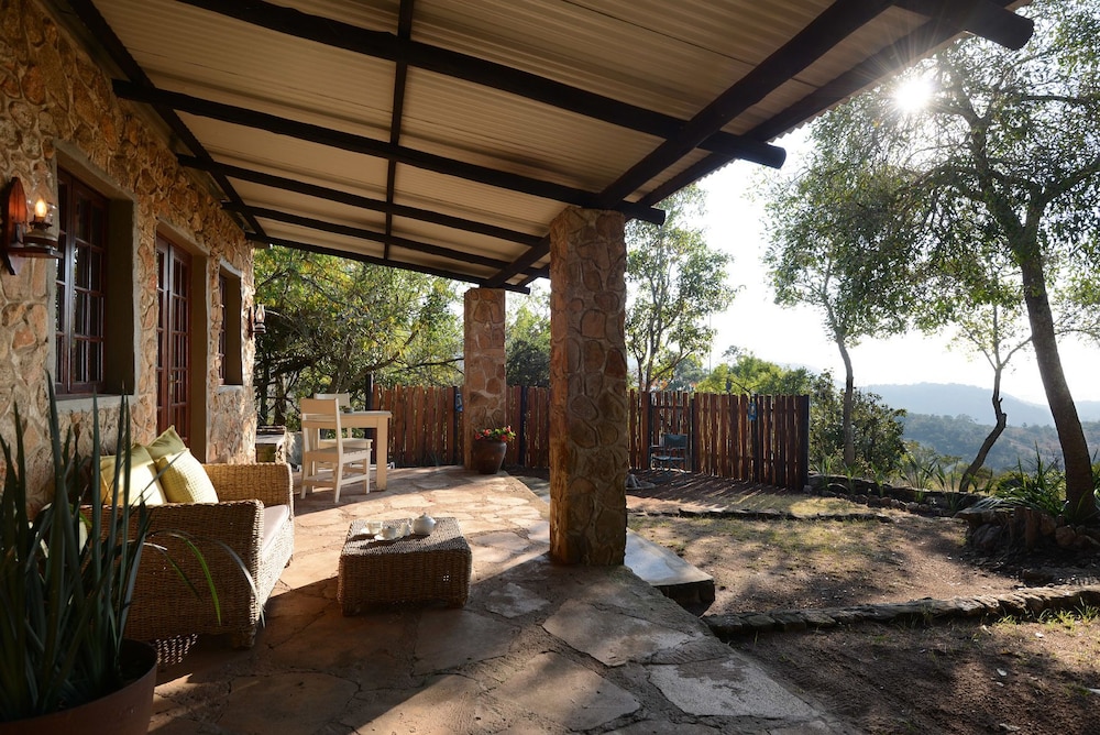 Tomjachu Bush Lodges 35/74